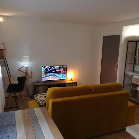 The Cosmopolitan N° 2 Centre Ville 르망